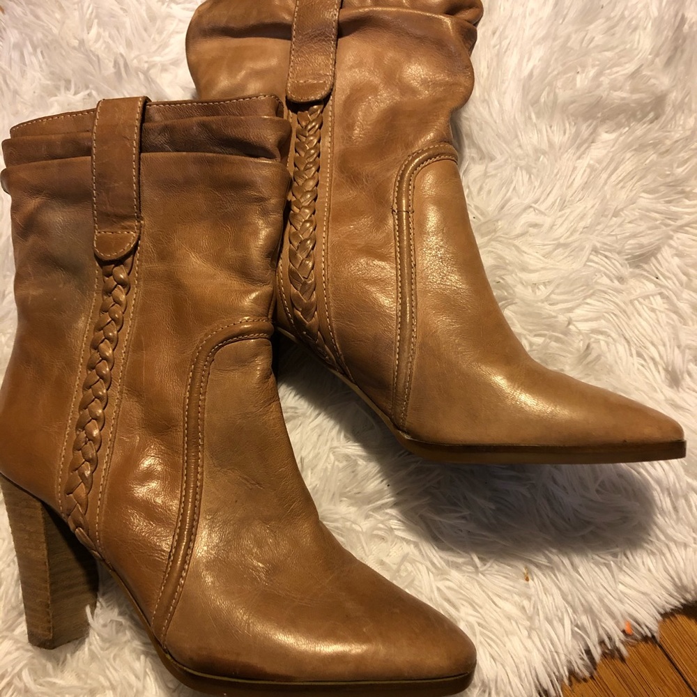 High heel boots